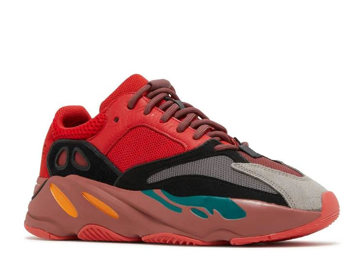 YEEZY BOOST 700 HI-RES RED - Versamarthub